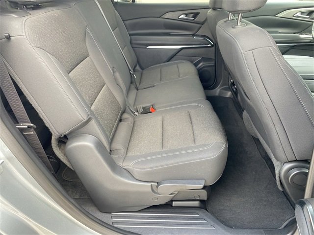 2024 Chevrolet Traverse LS photo 23