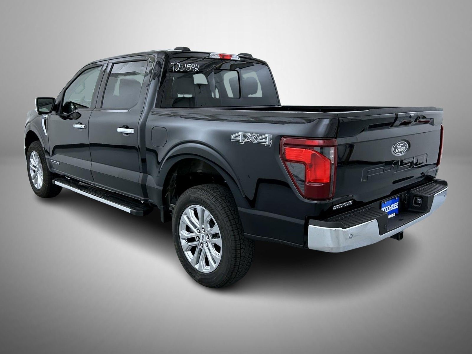 2025 Ford F-150 XLT photo 6
