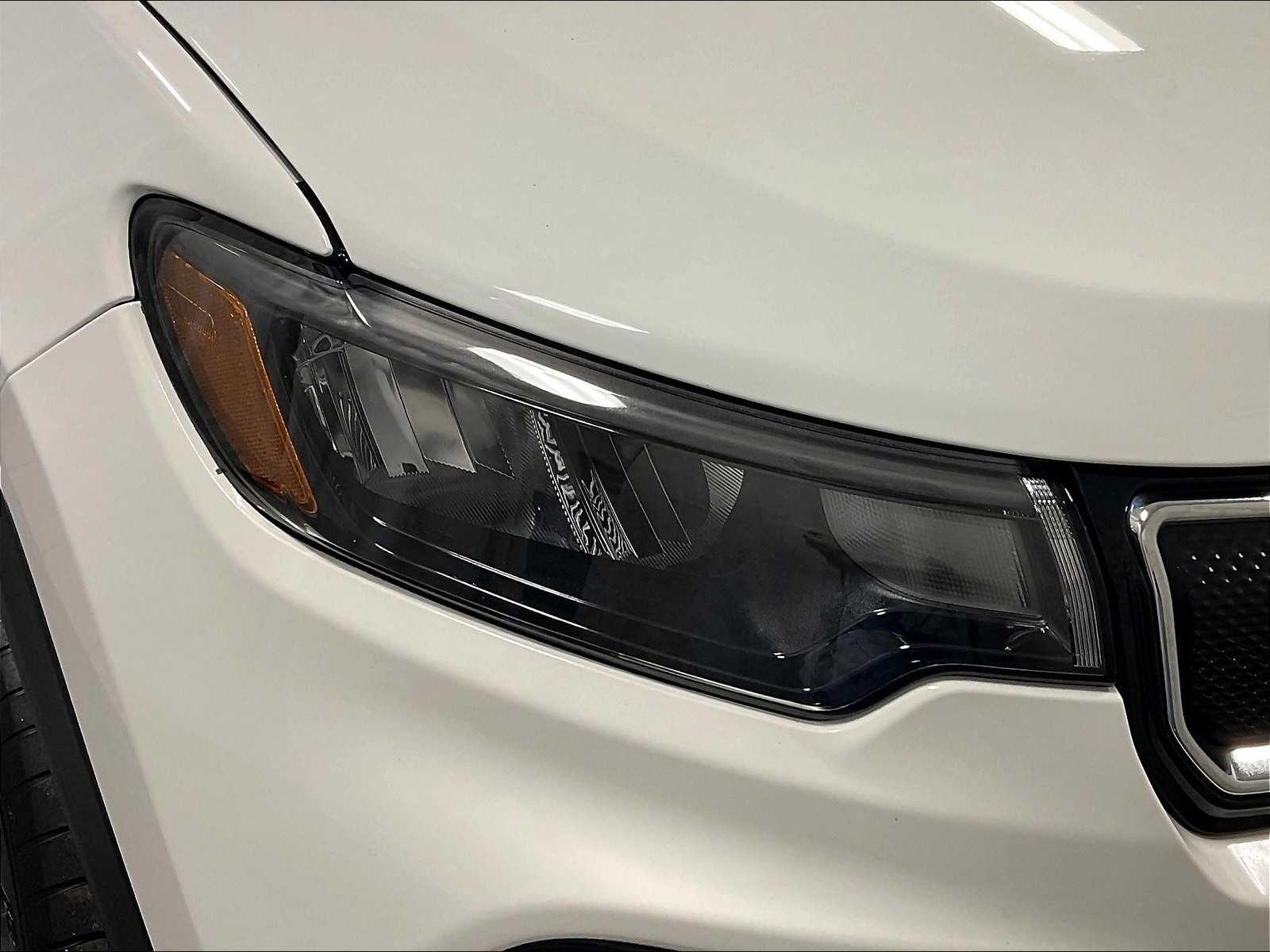 2022 Jeep Compass Limited photo 30