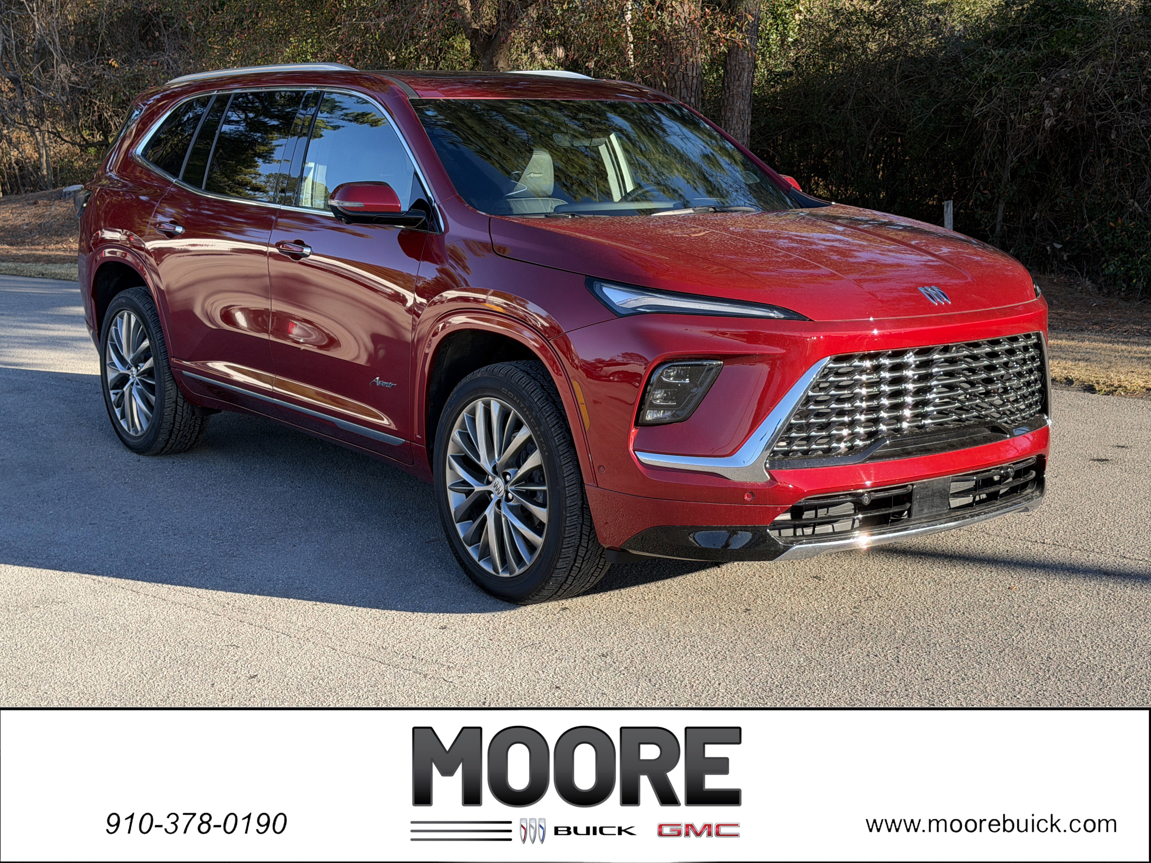 2025 Buick Enclave Avenir's photo