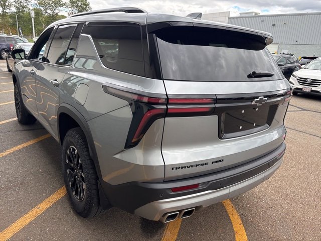2025 Chevrolet Traverse Z71 photo 7