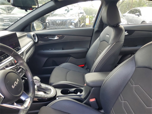 2023 Kia Forte GT-Line photo 13