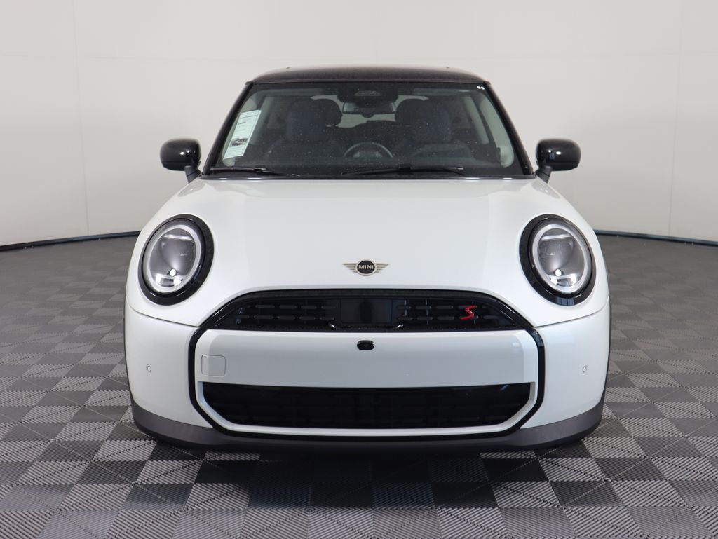 2025 Mini Cooper S Iconic photo 2