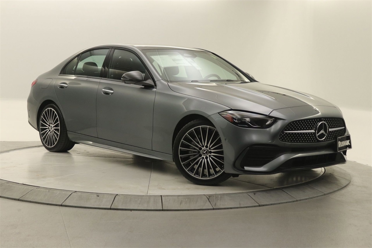 2025 Mercedes-Benz C-Class Sedan C 300's photo