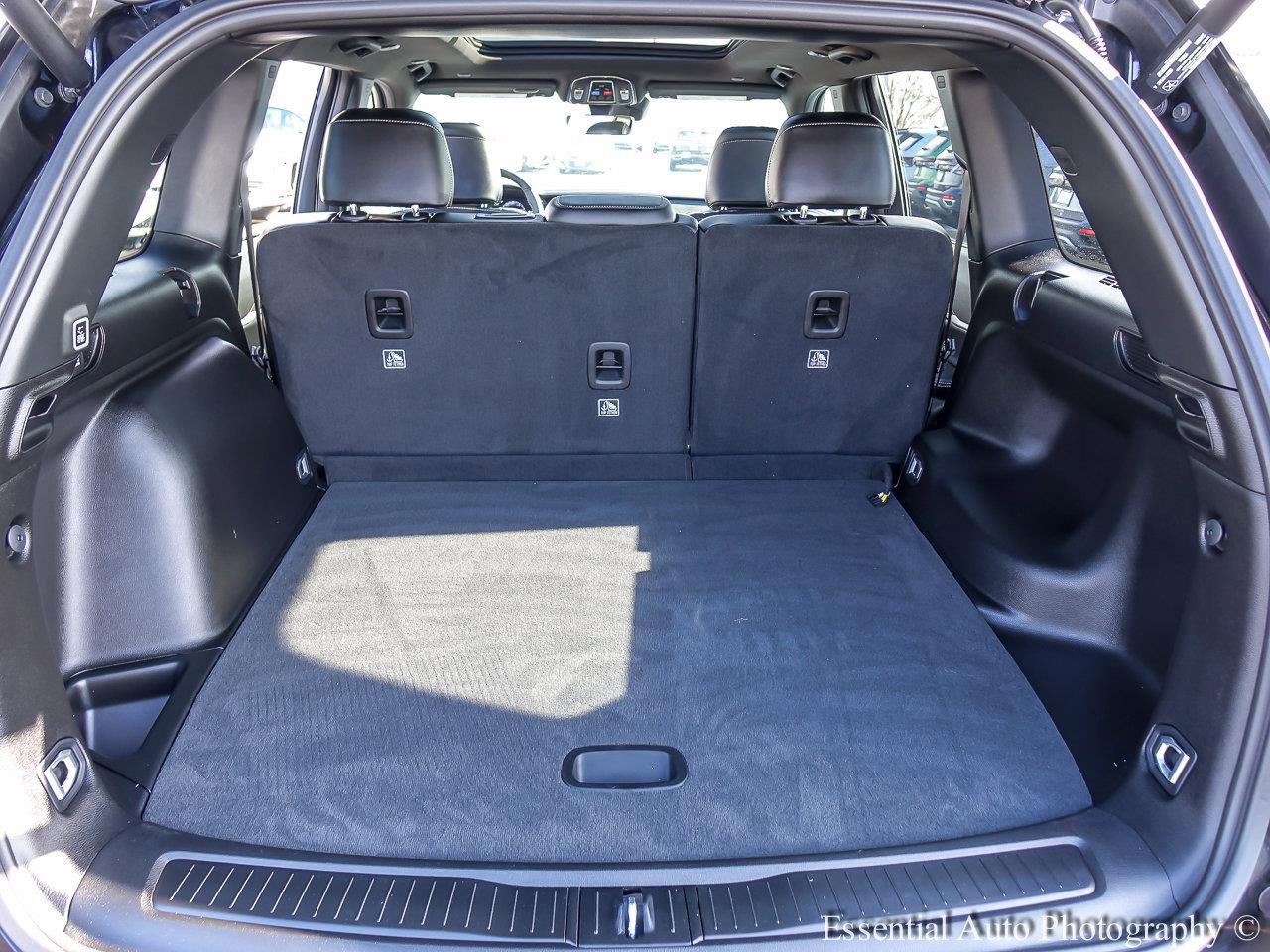 2025 JEEP GRAND CHEROKEE - Image 20