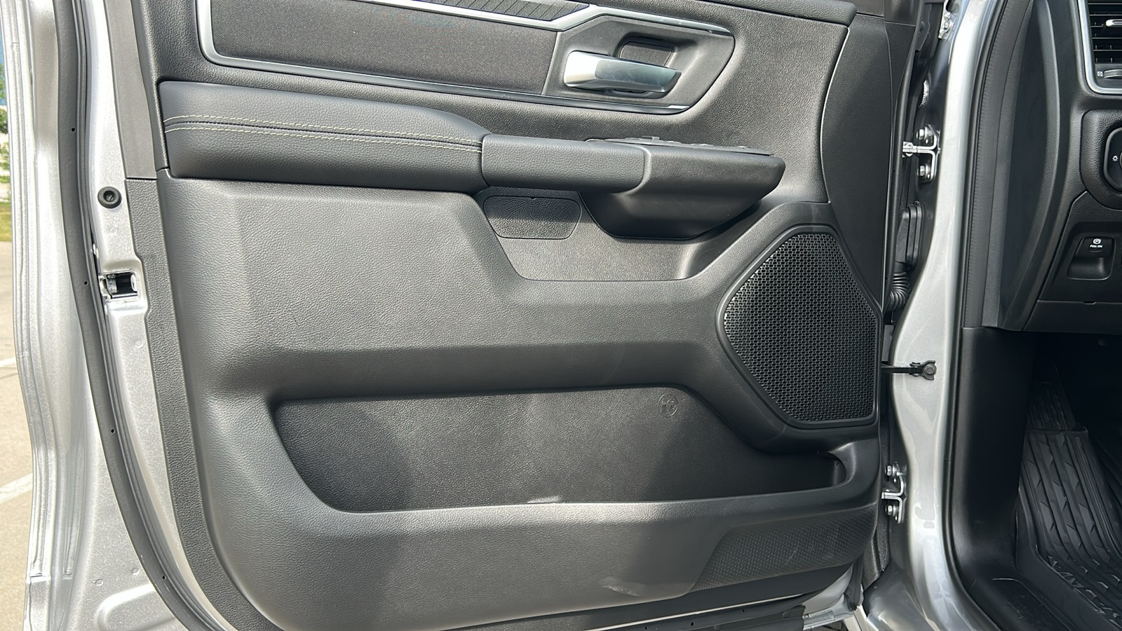 2025 Ram 1500 Big Horn Lone Star photo 17