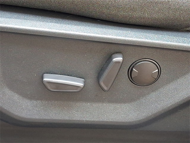2025 Ford F-150 XLT photo 15