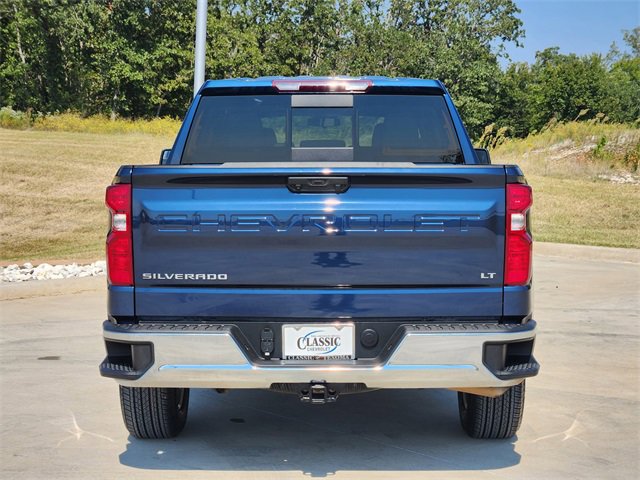 2022 Chevrolet Silverado 1500 LT photo 5