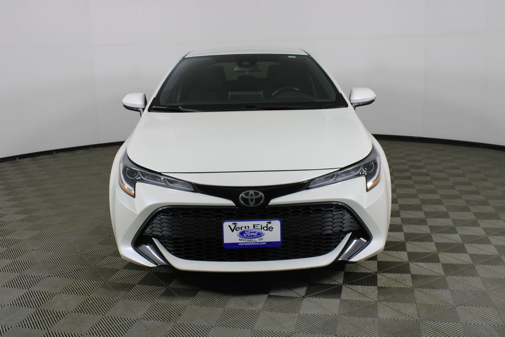 Used 2019 Toyota Corolla Hatchback SE with VIN JTNK4RBE6K3018686 for sale in Mitchell, SD