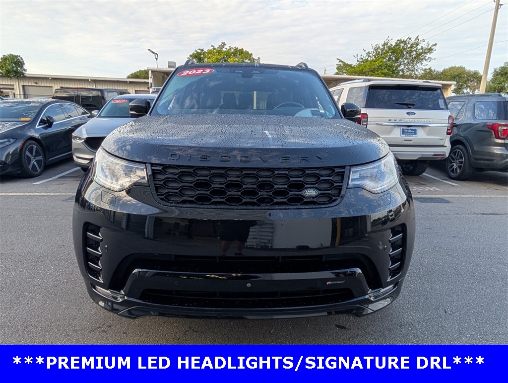 2023 Land Rover Discovery S R-Dynamic photo 3