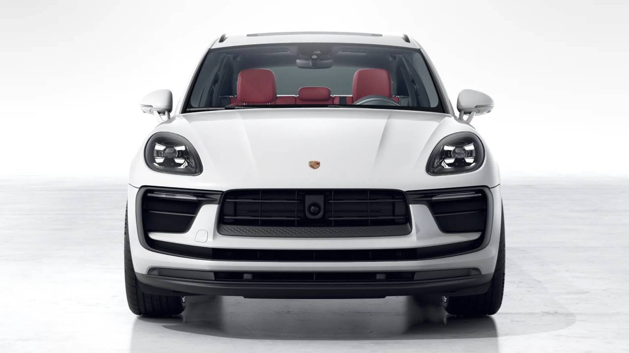 2026 Porsche Macan S photo 8