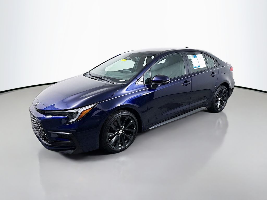 2024 Toyota Corolla SE photo 3
