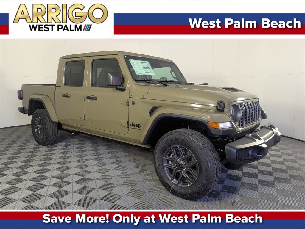 2026 Jeep Gladiator Sport S's photo