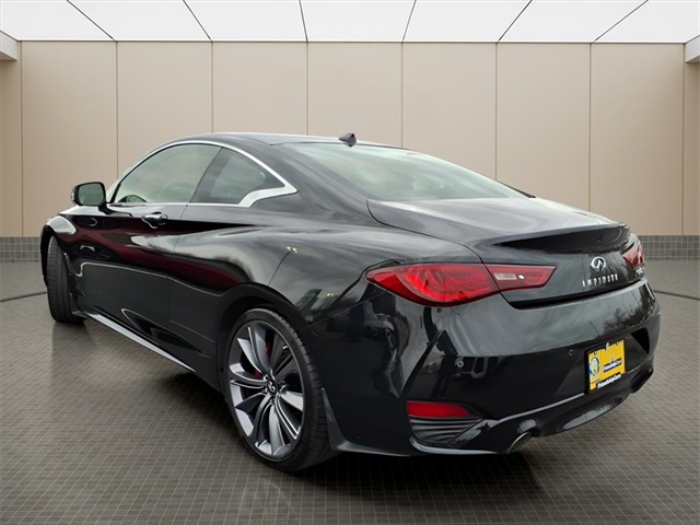 2022 Infiniti Q60 Red Sport 400 photo 3