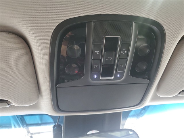 2020 Kia Sorento EX photo 19