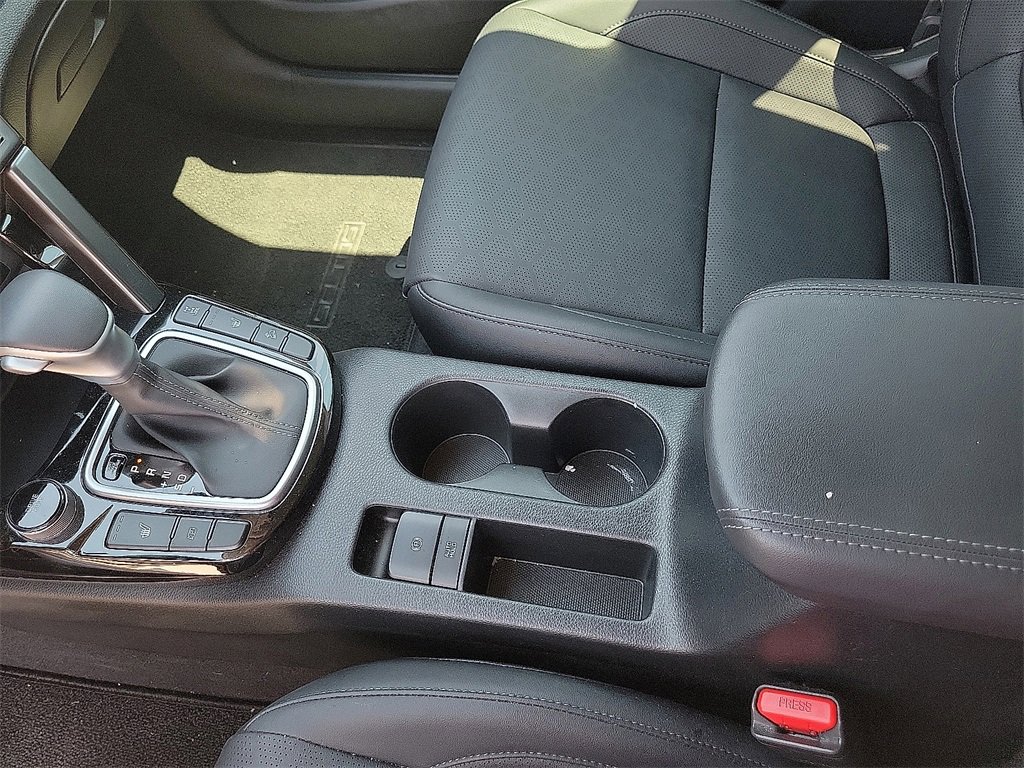 2024 Kia Seltos SX photo 18