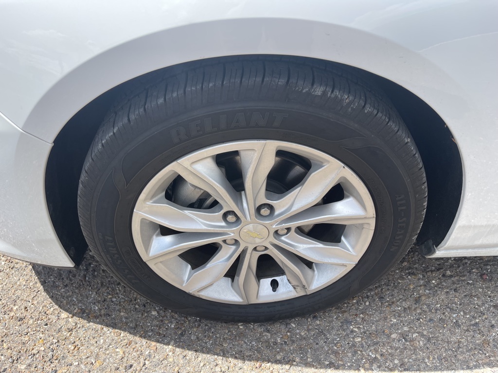 2019 Chevrolet Malibu 1LT photo 8