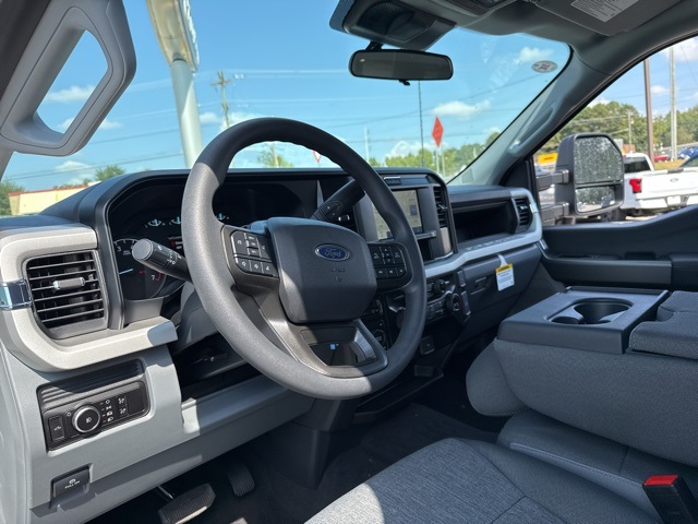 2026 Ford F-250 photo 24