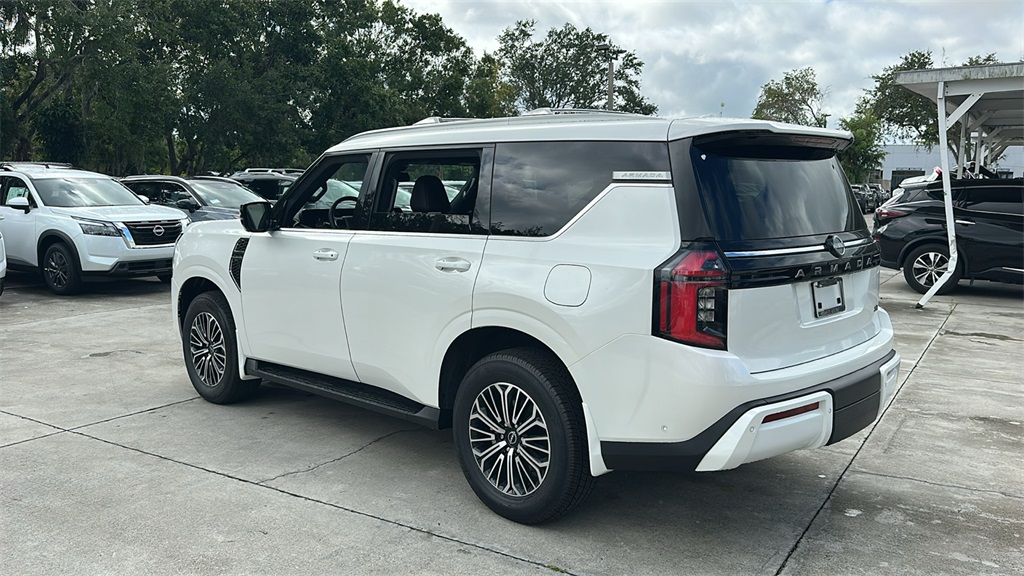 2025 Nissan Armada SL photo 3