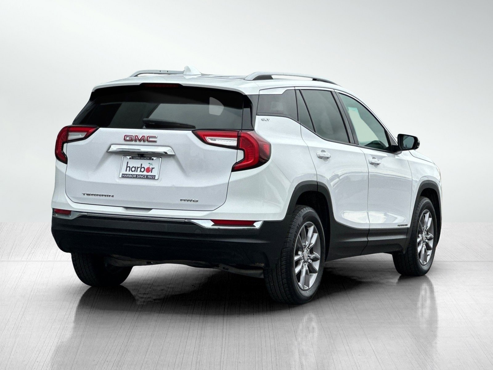 2022 Toyota RAV4 SLT photo 4