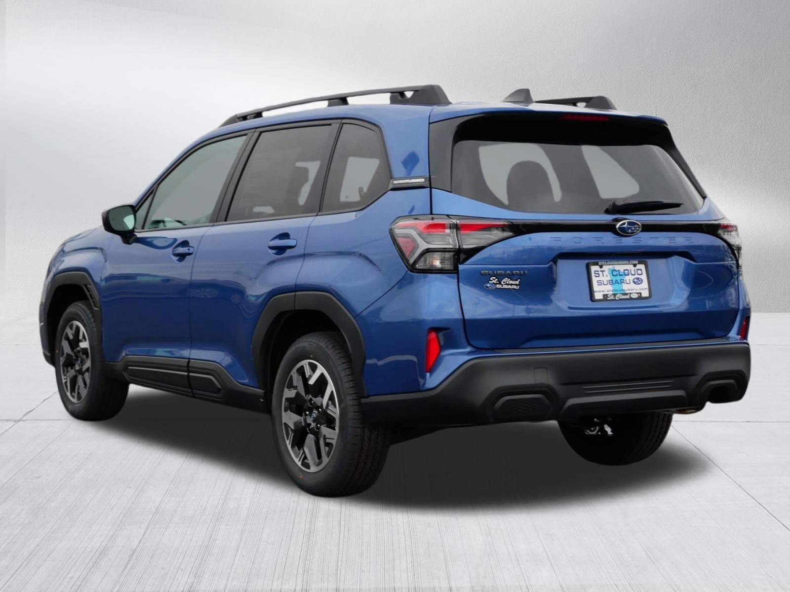 2026 Subaru Forester Premium Base photo 2