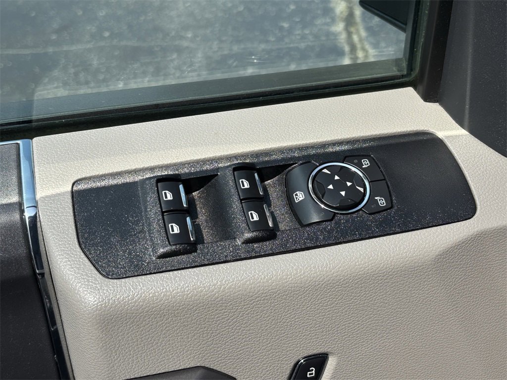 2022 Ford F-250 XLT photo 15