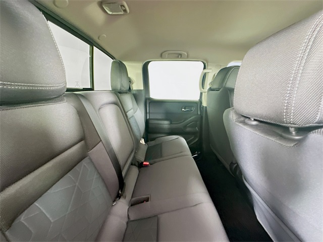 2025 Nissan Frontier SV photo 22