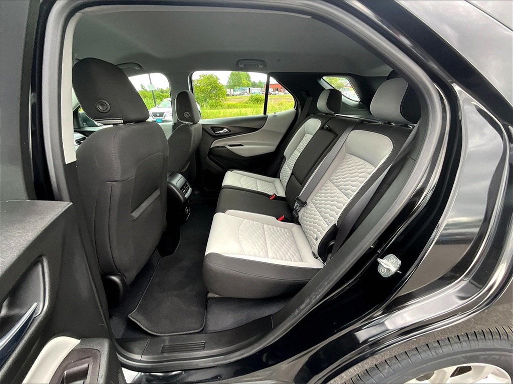 2021 Chevrolet Equinox LS photo 14