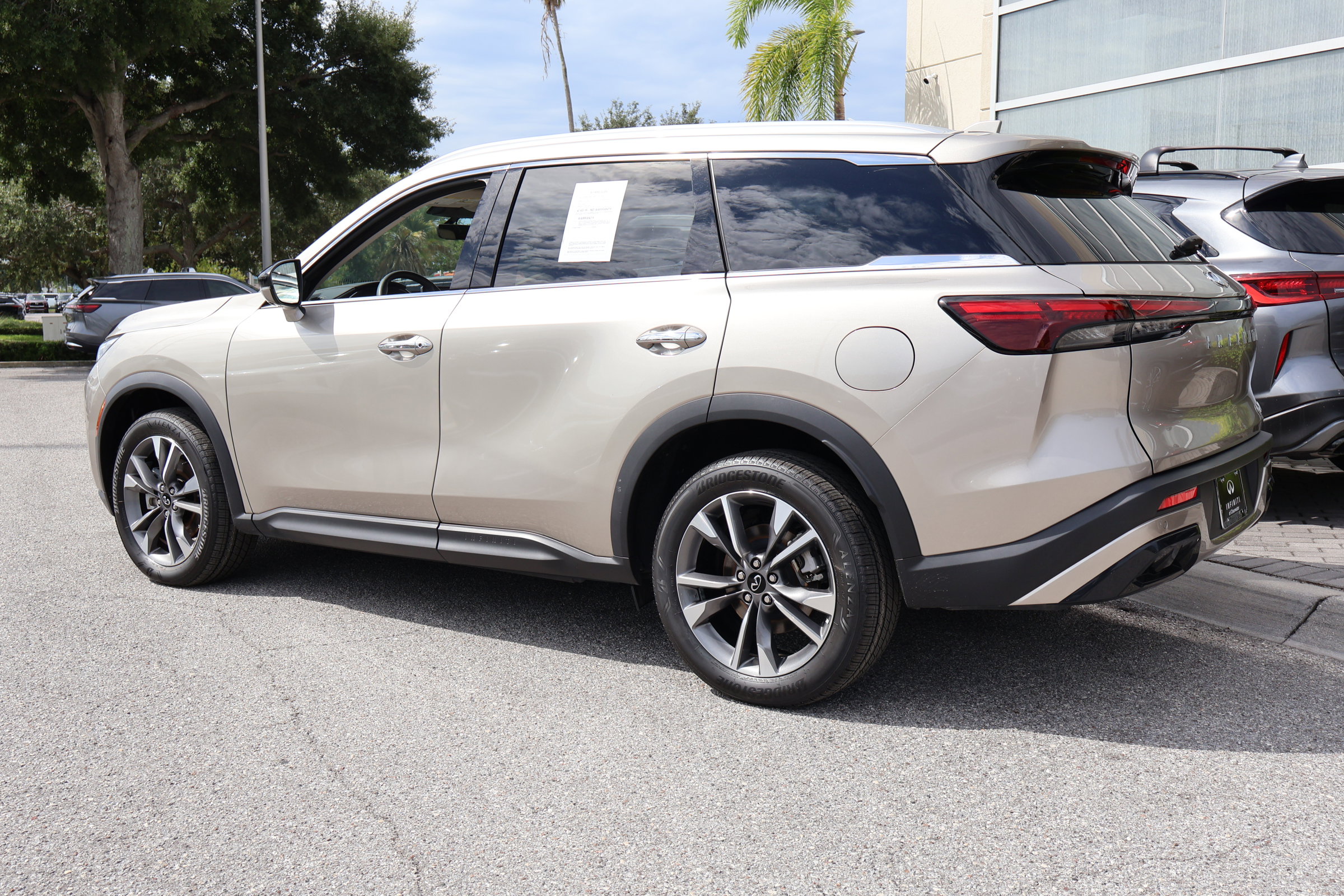 2024 Infiniti QX60 Luxe photo 6