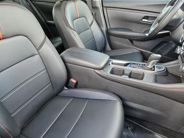 2024 Nissan Sentra SR photo 10