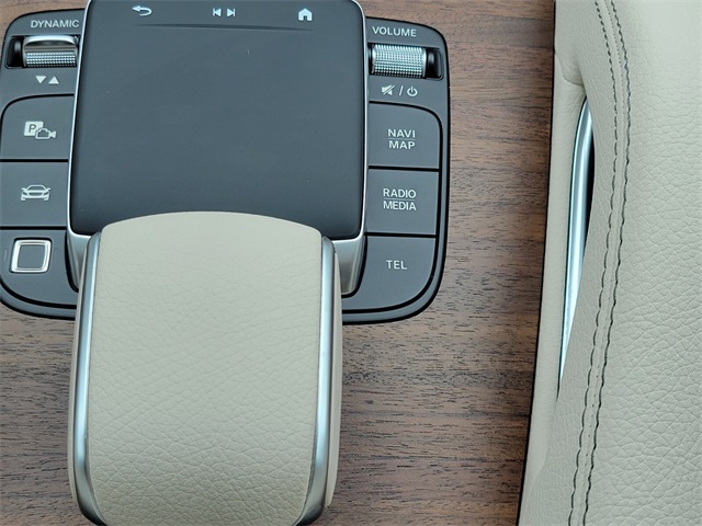 2026 Mercedes Benz GLE 450 4MATIC photo 21
