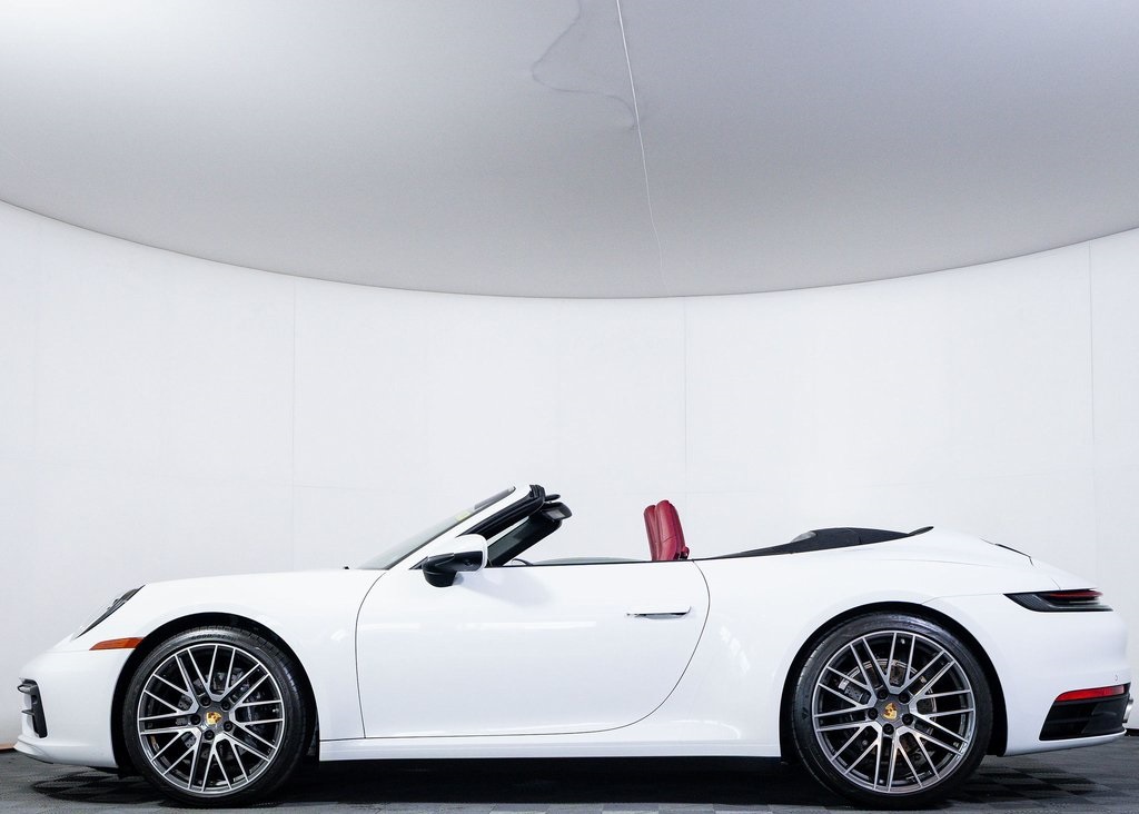 2023 Porsche 911 4 photo 8