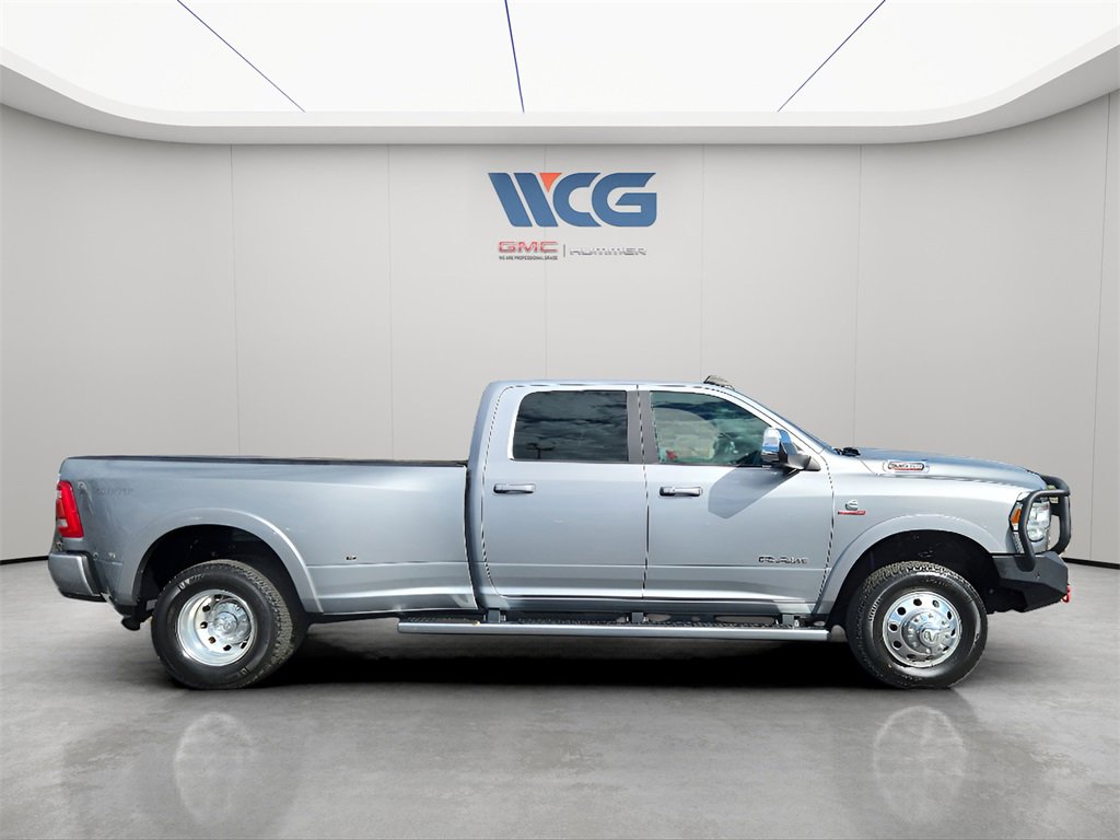 2021 Ram 3500 Laramie photo 3