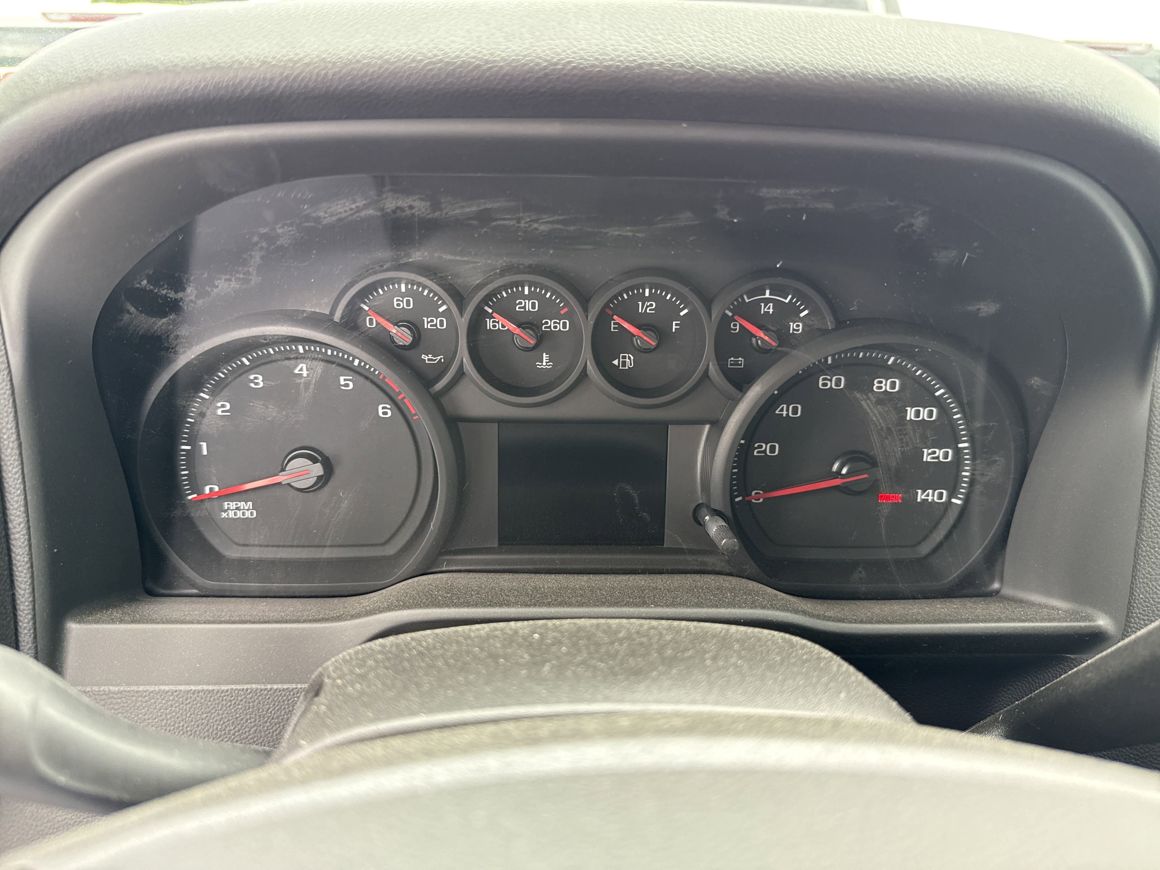 2025 Chevrolet Silverado 2500HD Custom photo 3