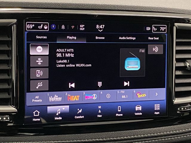 2025 Chrysler Pacifica photo 19