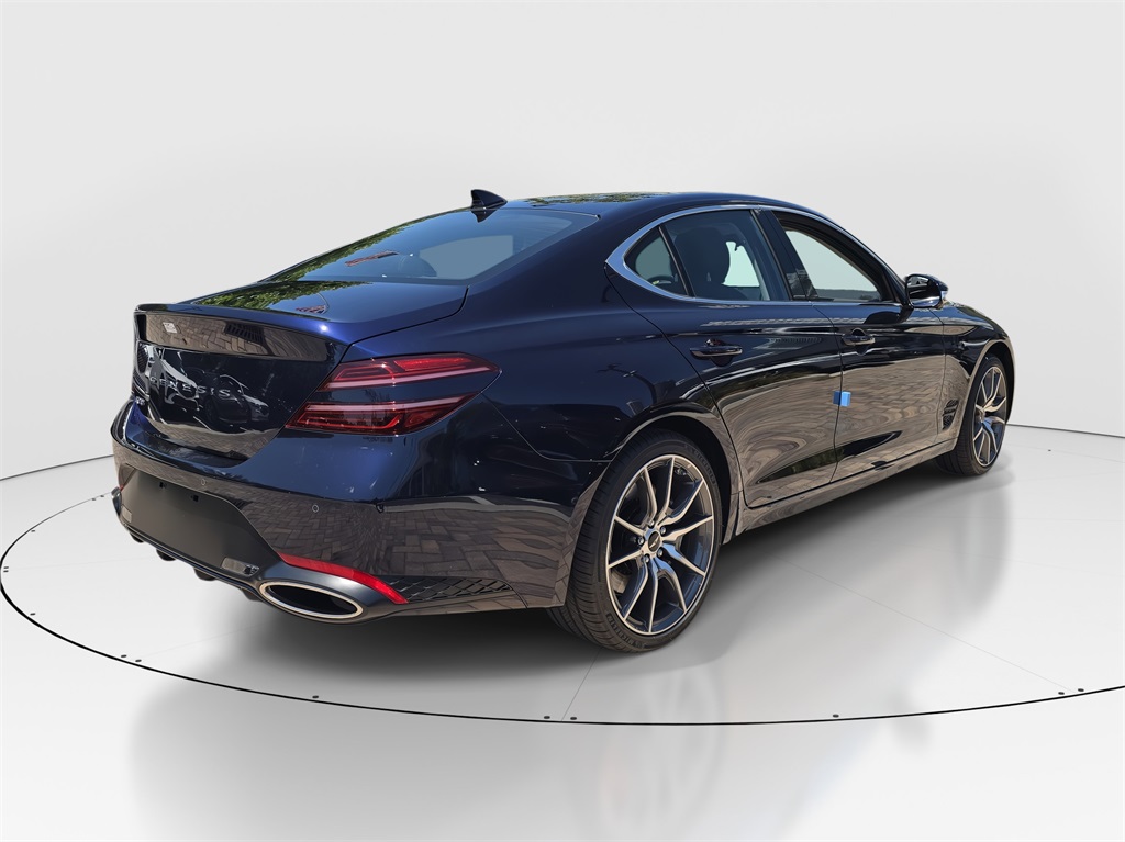 2026 Genesis G70 2.5T photo 3