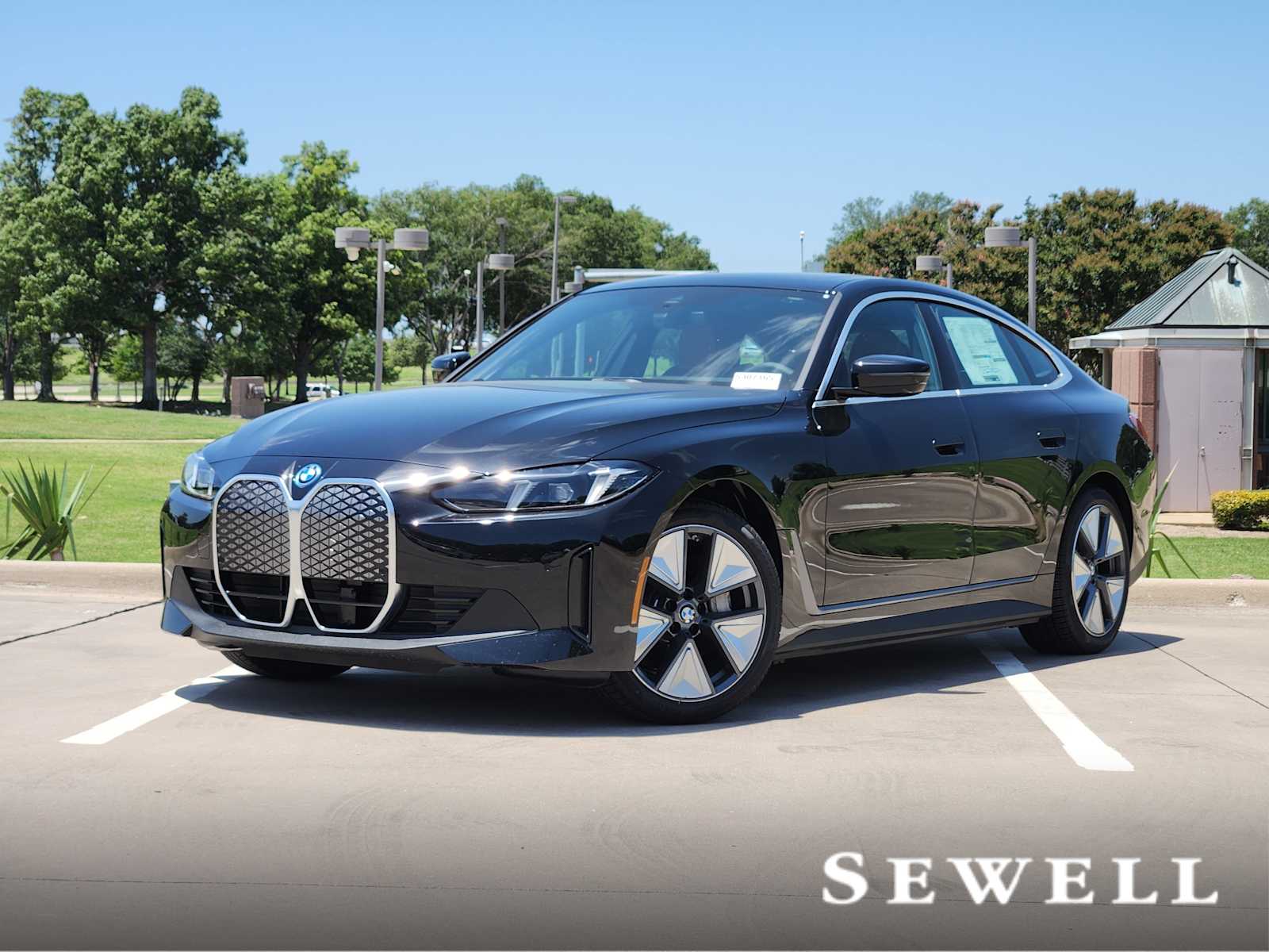 2025 BMW i4 eDrive40