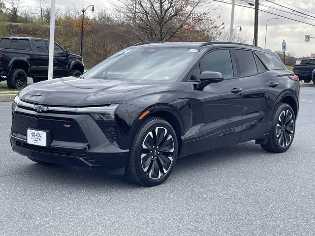 2024 Chevrolet Blazer EV RS photo 3