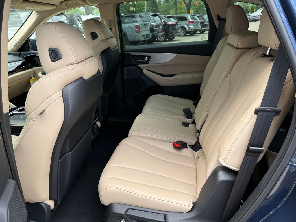 2025 Acura MDX Base photo 11