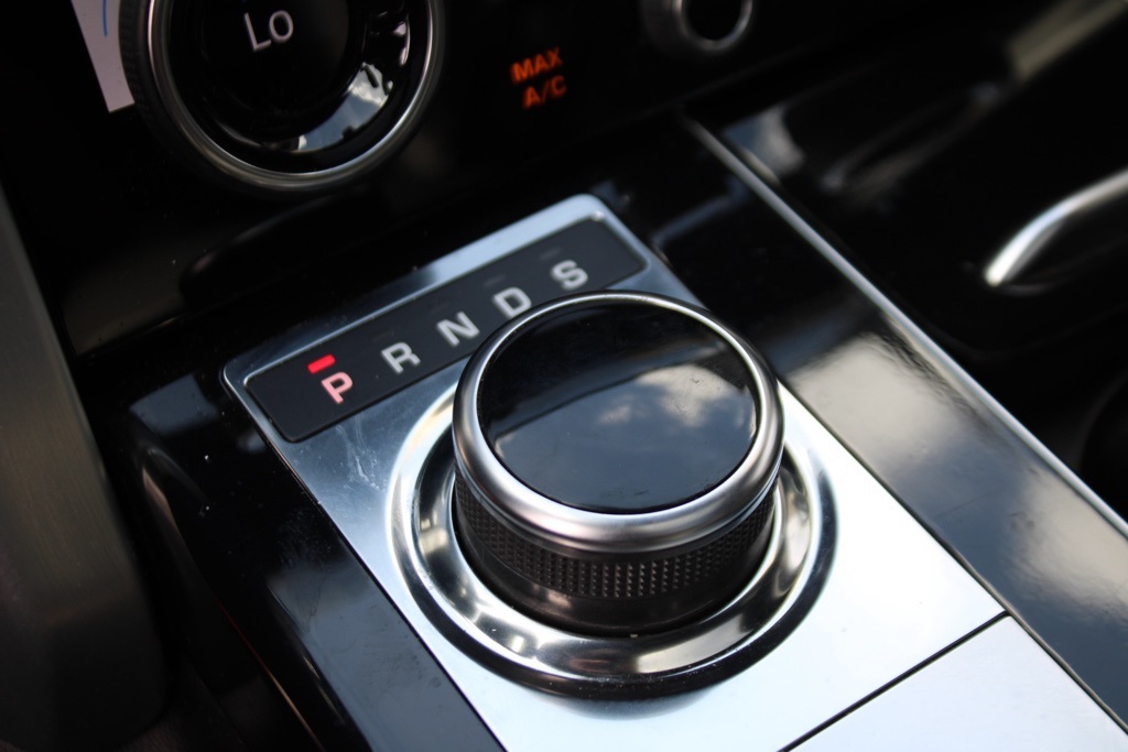 2019 Land Rover Range Rover SuperCharged photo 27