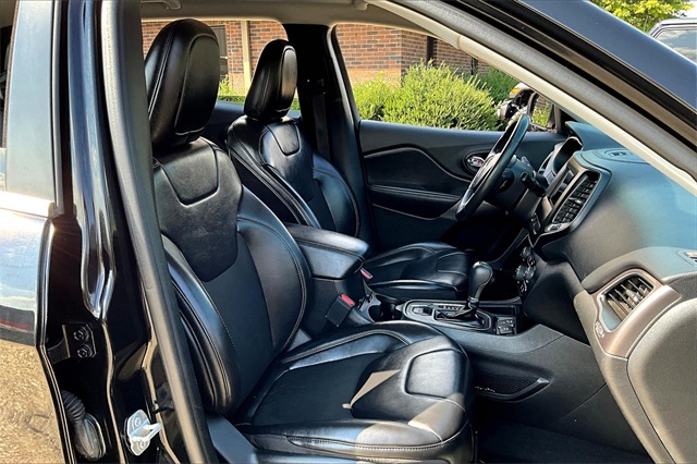 2020 Jeep Cherokee Latitude photo 26