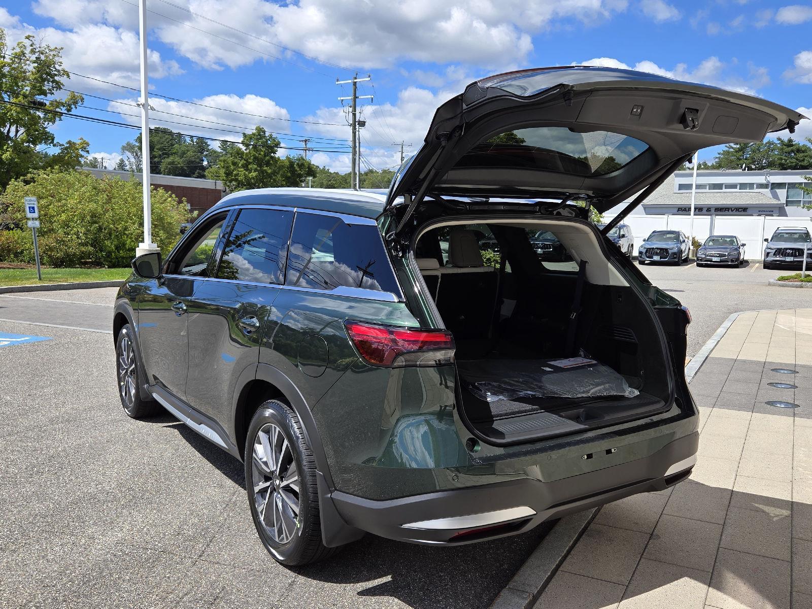 2026 Infiniti QX60 Luxe AWD photo 18