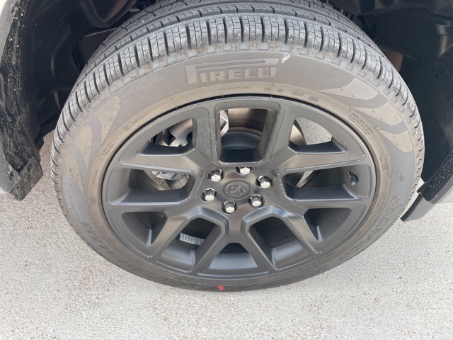 2025 Ram 1500 Laramie photo 3