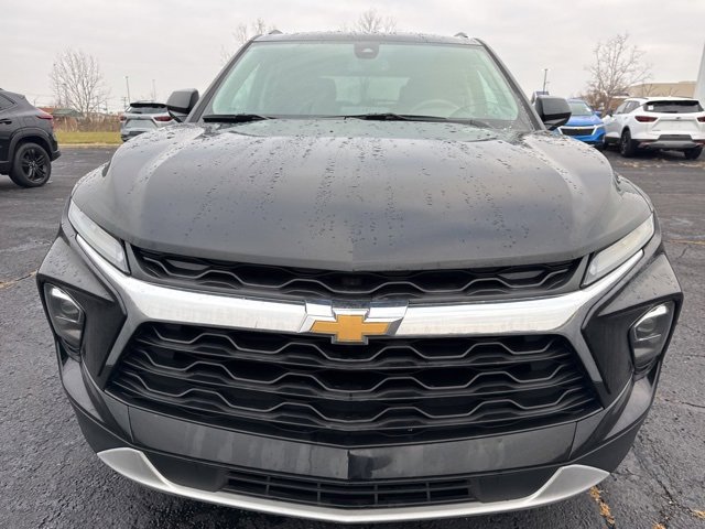 2024 Chevrolet Blazer 2LT photo 2