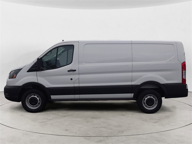 2025 Ford Transit photo 2