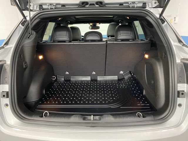 2026 Jeep Compass Latitude photo 14
