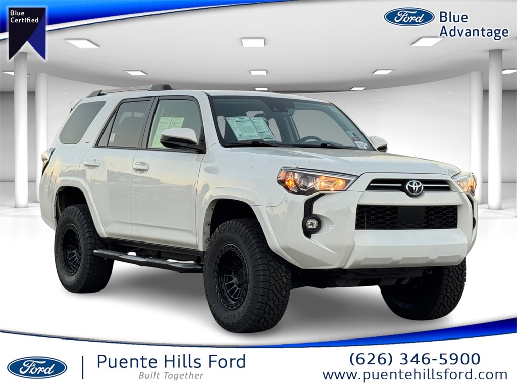 2024 Toyota 4Runner SR5's photo