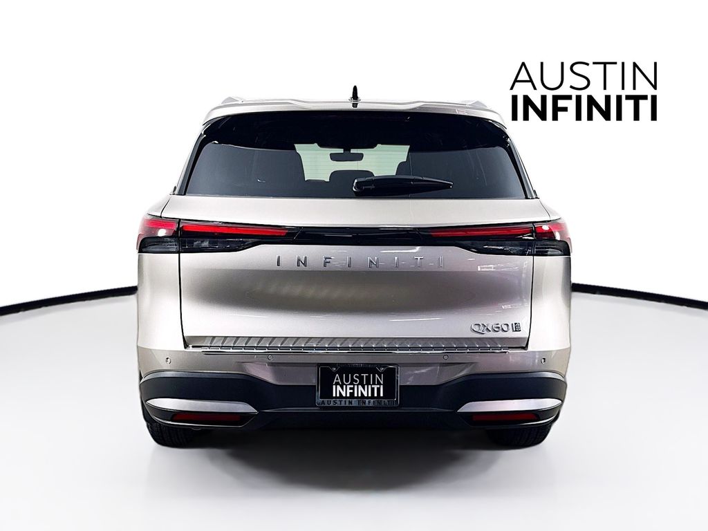 2026 Infiniti QX60 Luxe photo 6
