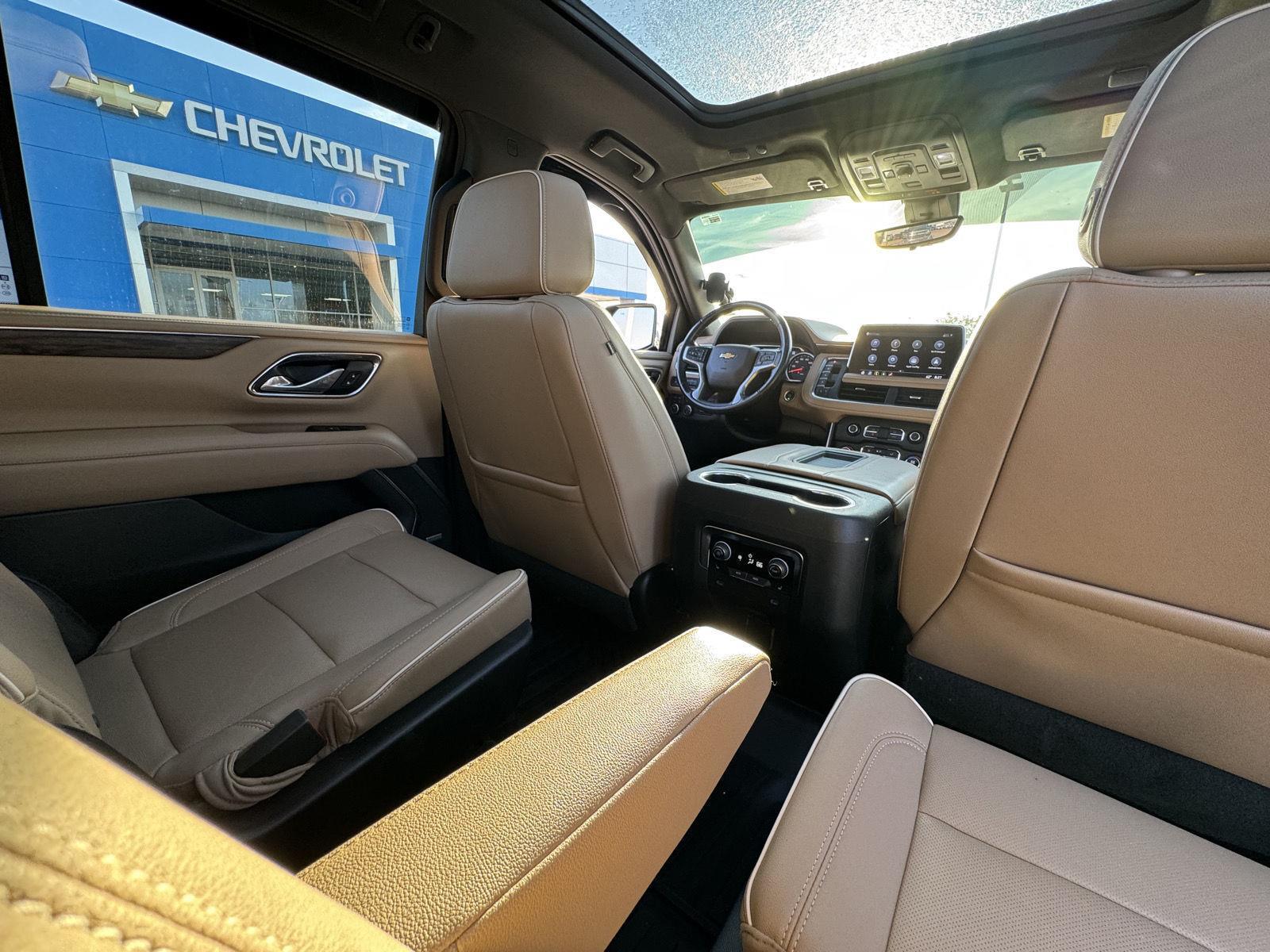 2021 Chevrolet Tahoe Premier photo 3