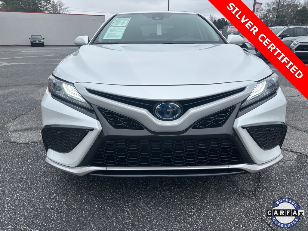 2021 Toyota Camry Hybrid XSE photo 3